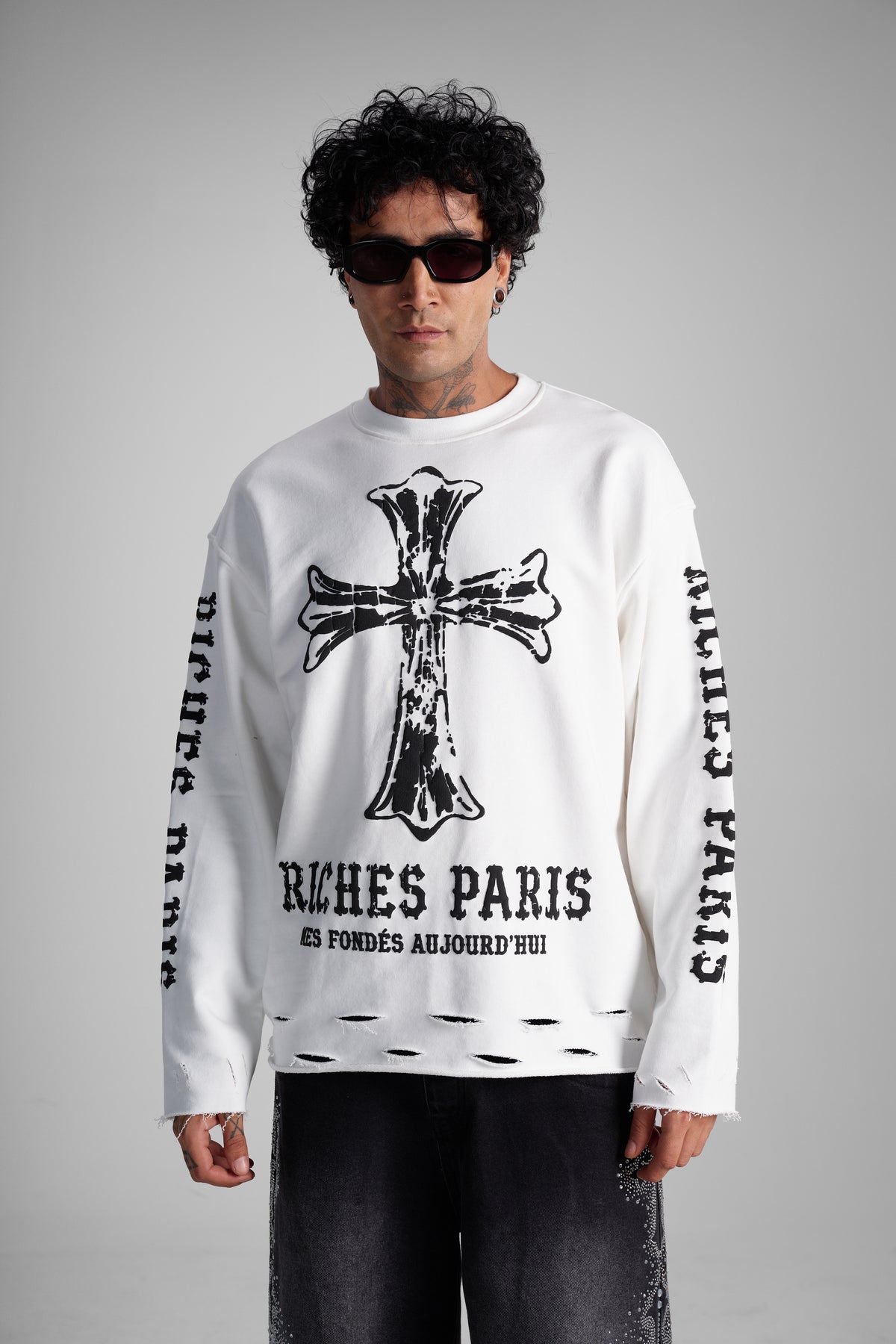 Longue Sleeve White