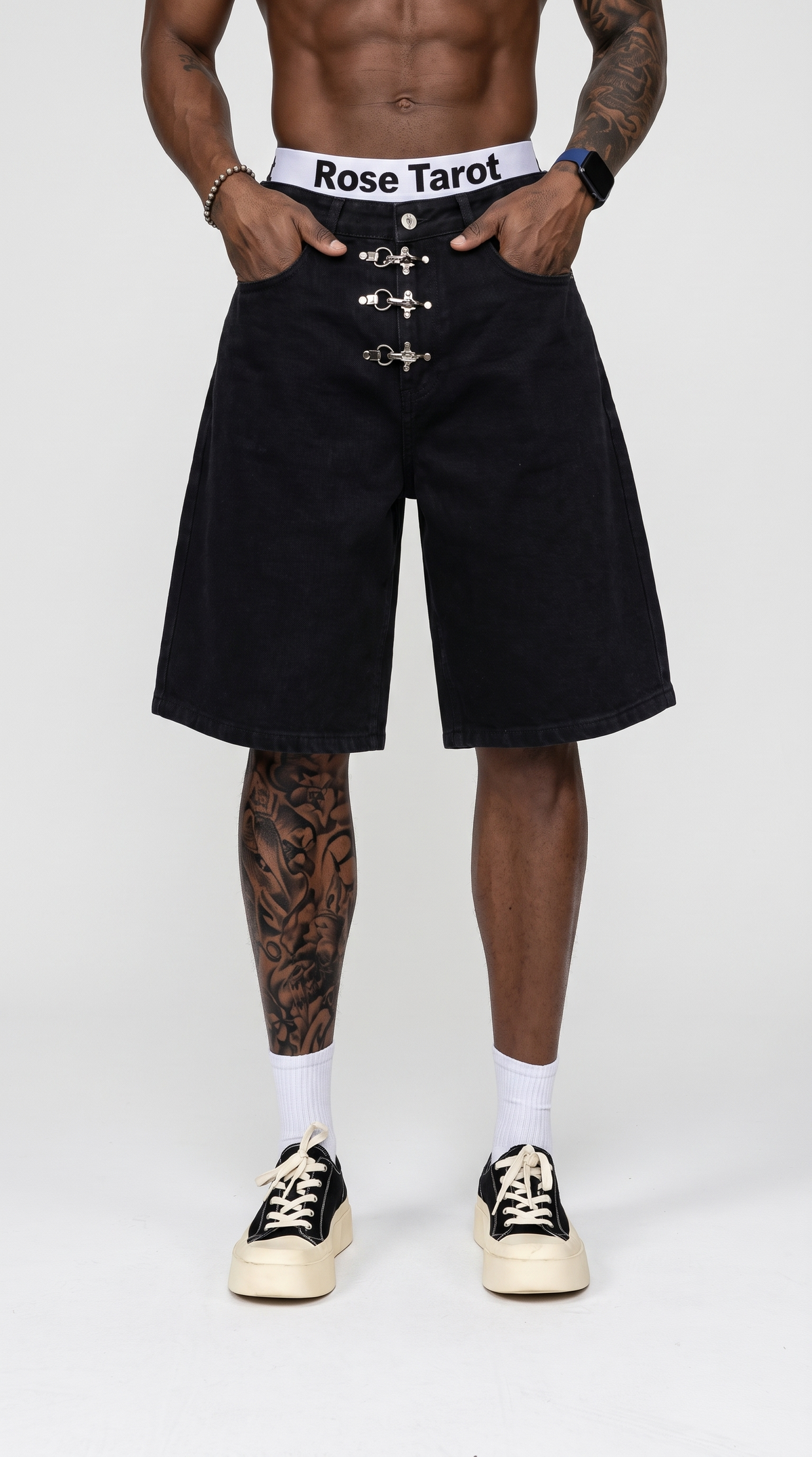 Short Serrure Black