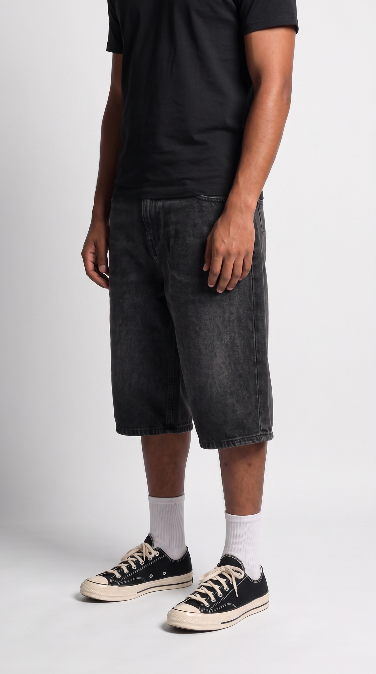 Short Baggy Noir